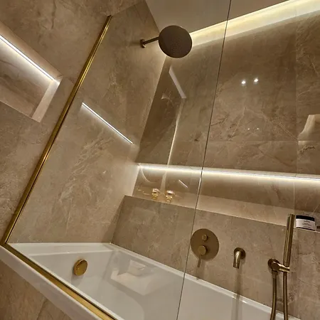 Perla Slonca Premium Private Parking